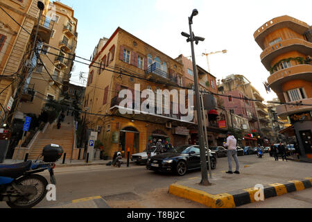 Immagine editoriale di Beirut, Libano - 12.29.2017: la vita della città nei prossimi Mar Mikhaël district appena fuori dal centro di Beirut. Foto Stock