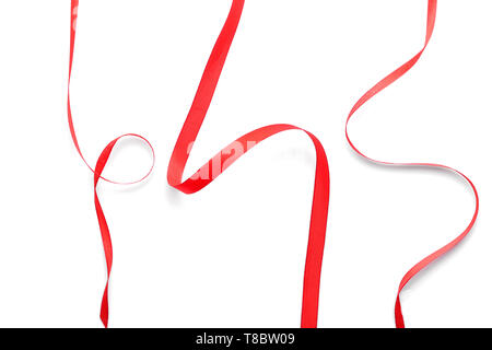 Nastri di colore rosso su sfondo bianco Foto Stock