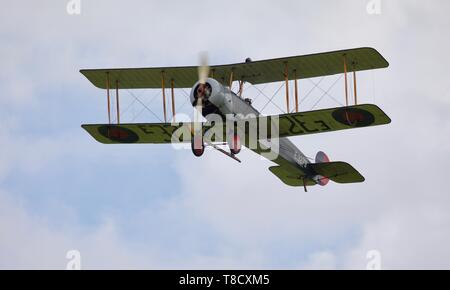 1918 Avro 504k esegue a Shuttleworth Season premiere il 5 maggio 2019 Foto Stock