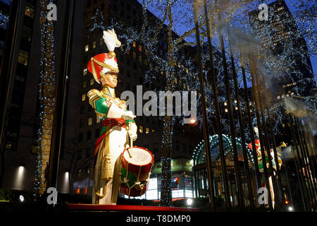 Le decorazioni di Natale al Rockefeller Center Foto Stock