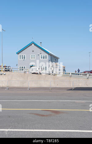 Faro Di Wood Island E Terminal Dei Traghetti. Wood Islands è una comunità rurale di agricoltura e pesca situata nella regione sud-orientale del Queens County, PEI Foto Stock