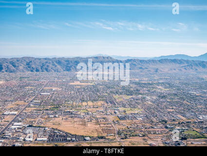 Vista aerea della zona residenziale di Phoenix dall'aereo Cometial Foto Stock