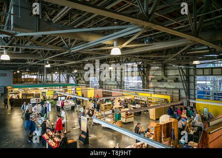 Canada, Nova Scotia, Halifax Halifax Seaport Farmers Market, vista in elevazione, interno Foto Stock