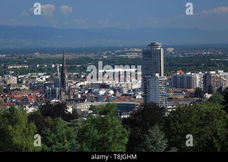 Francia, Haut Rhin, Mulhouse, Rebberg Hill, la Torre Belvedere è un metallo torre costruita nel 1898, alta circa venti metri, situato sulle alture di Mulhouse Foto Stock