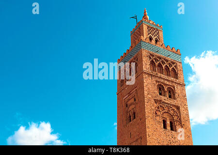 La Moschea di Koutoubia minaret nella vecchia medina di Marrakech, Marocco Foto Stock