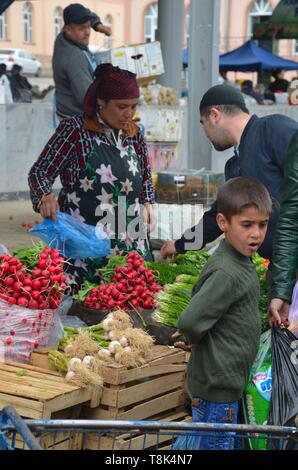 Samarcanda, UNESCO Weltkulturerbe in Usbekistan: auf dem Siyob Bazar Foto Stock