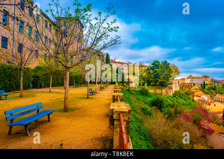 L arcivescovo di giardino presso la Cattedrale di Saint Nazaire a Beziers, Francia del sud. Foto Stock