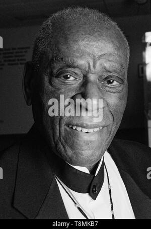 William Warfield, bass-baritono cantante e attore, all'età 80, fotografato in Chicago, l'Illinois in gennaio, 2000. Foto Stock