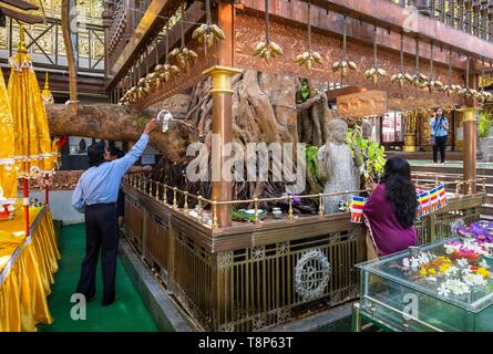 Sri Lanka, Colombo, Wekanda distretto, Gangaramaya tempio buddista Foto Stock