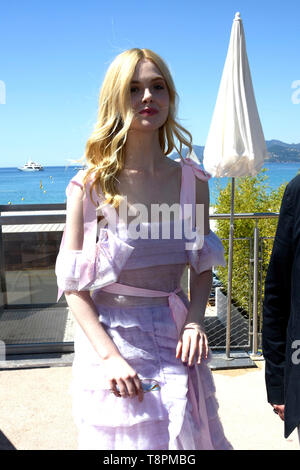 Cannes, Francia. 14 Maggio, 2019. 72a Cannes Film Festival 2019, avvistamenti di celebrità. Nella foto: Elle Fanning Credit: Indipendente Photo Agency Srl/Alamy Live News Foto Stock