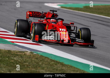 Barcellona, Spagna. 14 Maggio, 2019. CHARLES LECLERC della Scuderia Ferrari missione vagli durante il periodo della Formula 1 in stagione di test al circuito de Barcelona-Catalunya a Barcellona, Spagna. Credito: James Gasperotti/ZUMA filo/Alamy Live News Foto Stock