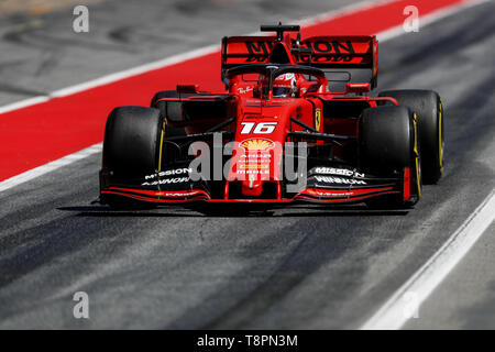 Barcellona, Spagna. 14 Maggio, 2019. CHARLES LECLERC della Scuderia Ferrari missione vagli durante il periodo della Formula 1 in stagione di test al circuito de Barcelona-Catalunya a Barcellona, Spagna. Credito: James Gasperotti/ZUMA filo/Alamy Live News Foto Stock