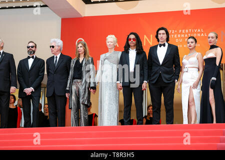 Cannes. 14 Maggio, 2019. Tilda Swinton, Luka Sabbat, Adam Driver, Selena Gomez e Chloe Sevigny arrivare alla premiere di "I morti non muoiono ' durante il 2019 Festival di pellicola di Cannes il 14 maggio 2019 presso il Palais des Festivals in Cannes, Francia. ( Credito: Lyvans Boolaky/spazio di immagine/Media Punch)/Alamy Live News Foto Stock