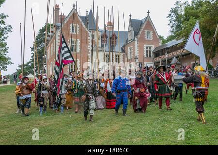 Francia, Indre et Loire, la Valle della Loira sono classificati come patrimonio mondiale dall' UNESCO, Amboise, Chateau du Clos Luce, ricostruzione storica della battaglia di Marignan a Clos Luce Foto Stock
