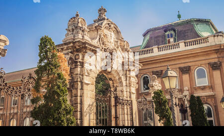 Gate degli Asburgo al Castello di Buda a Budapest, Ungheria Foto Stock