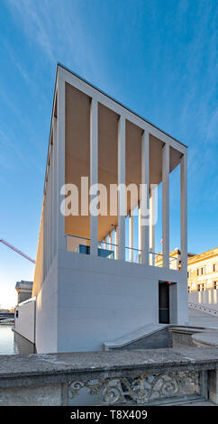 Architetto David Chipperfield è di nuovo James Simon Gallery è un'estensione per il Neuesmuseum (Nuovo Museo) sull'Isola dei Musei di Berlino. Foto Stock