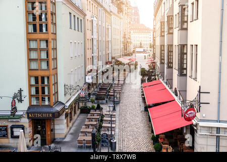 DRESDEN, Germania - 19 settembre 2018: vista della bellissima street nella città vecchia Foto Stock