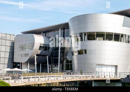 DRESDEN, Germania - 19 settembre 2018: La fabbrica trasparente della Volkswagen Foto Stock