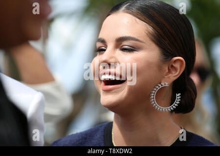 CANNES, Francia - 15 Maggio: Selena Gomez assiste il photocall per 'i morti non muoiono' durante la 72a Cannes Film Festival ( Credito: Mickael Chavet/Alamy Live News Foto Stock