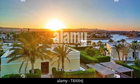 Tramonto in El Gouna Egitto Africa orientale Foto Stock