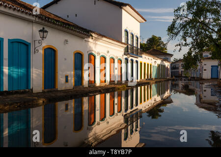 Centro storico di Paraty, in stato di Rio de Janeiro, Brasile Foto Stock