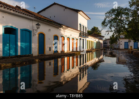 Centro storico di Paraty, in stato di Rio de Janeiro, Brasile Foto Stock