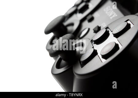 Una Sony Playstation 3 i giochi per PS3 console controller. Foto Stock