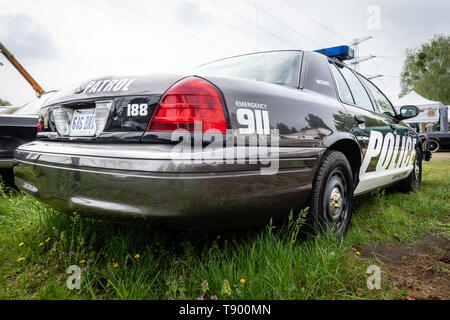 Berlino - Aprile 27, 2019: speciali per auto Ford Crown Victoria Police Interceptor P71, 2004 Foto Stock