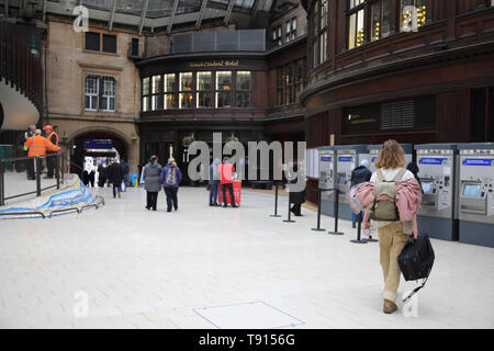 Glasgow Scozia Grand Central Hotel entrata dalla Stazione Centrale Foto Stock