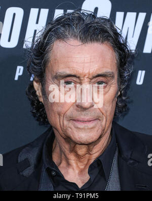 HOLLYWOOD e LOS ANGELES, CALIFORNIA, STATI UNITI D'America - 15 Maggio: Attore Ian McShane arriva a Los Angeles speciale proiezione del Lionsgate 'John stoppino: Capitolo 3 - Parabellum" tenutasi presso la leva TCL Chinese Theatre IMAX il 15 maggio 2019 a Los Angeles, California, Stati Uniti. (Foto di Xavier COLLIN/Image Press Agency) Foto Stock