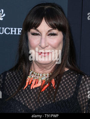 HOLLYWOOD e LOS ANGELES, CALIFORNIA, STATI UNITI D'America - 15 Maggio: Anjelica Huston arriva a Los Angeles speciale proiezione del Lionsgate 'John stoppino: Capitolo 3 - Parabellum" tenutasi presso la leva TCL Chinese Theatre IMAX il 15 maggio 2019 a Los Angeles, California, Stati Uniti. (Foto di Xavier COLLIN/Image Press Agency) Foto Stock