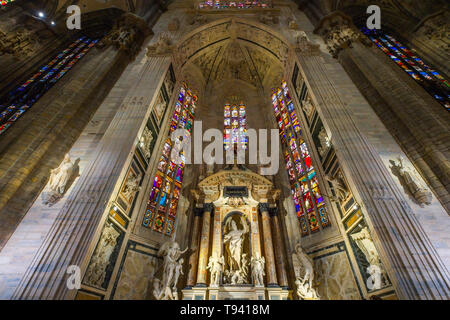 Altare di San Giovanni Buono, Duomo di Milano, Milano, Italia. Foto Stock