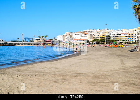 La spiaggia di Los Cristianos a Tenerife, Isole Canarie. Foto Stock