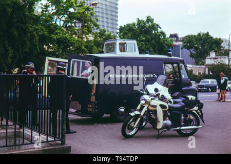 Metropolitan i veicoli della polizia di Londra 1969 Foto Stock