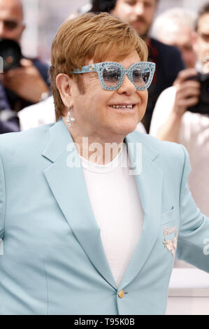 Cannes, Francia. 16 Maggio, 2019. Elton John al 'Rocketman' photocall durante la 72a Cannes Film Festival presso il Palais des Festivals il 16 maggio 2019 a Cannes, Francia | Utilizzo di credito in tutto il mondo: dpa/Alamy Live News Foto Stock