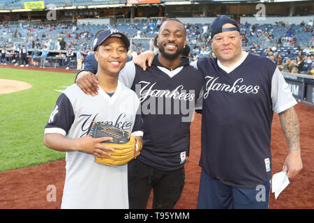 New York, NY, STATI UNITI D'AMERICA. 16 Maggio, 2019. Shiggy, Kemba Walker & Sean Peca frequentare il CC Sabathia & Amici Celebrity Softball gioco allo Yankee Stadium, 16 maggio 2019 nel Bronx, New York. Photo credit: Walik Goshom/Mediapunch/Alamy Live News Foto Stock