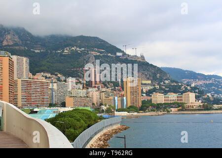 Monte Carlo, Monaco - 25 Ottobre 2018: vista panoramica di una sezione di Monte Carlo Costa. Foto Stock