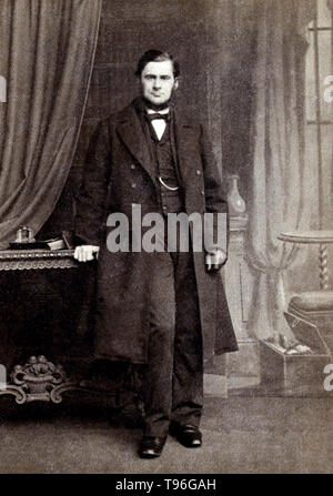 Thomas Henry Huxley (4 maggio 1825 - 29 giugno 1895) era un biologo inglese, noto come 'Darwin's Bulldog' per la sua difesa di Charles Darwin la teoria dell'evoluzione. Huxley famoso 1860 Dibattito con Samuel Wilberforce era un momento chiave nella più ampia accettazione di evoluzione e nella sua propria carriera. Huxley era lento ad accettare alcuni di Darwin, idee, come gradualism, ed era indeciso circa la selezione naturale, ma nonostante questo egli è stata generosa nel suo sostegno pubblico di Darwin. Foto Stock