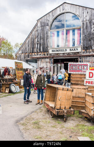 New York City, USA - May15, 2019: Brimfield Antique Market, Brimfield Massachusetts, USA. Foto Stock