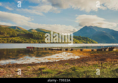 Glencoe (Gleann Comhann), Glen Coe, Loch Leven, altopiani, Scozia Foto Stock
