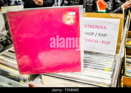 Nadarzyn, Polonia, 11 Maggio 2019: Vari ‎- fa marcia indietro 7, 99, vinile, LP, compilazione, riemissione, 1970, Rock, collezione di vinili di album di musica in backgroun Foto Stock