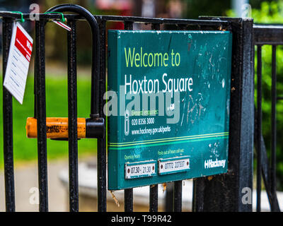 Hoxton Square segno a Londra alla moda di Shoreditch / Hoxton area di Hackney East London Foto Stock