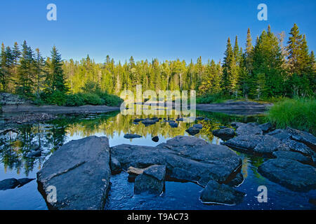 Ruisseau Bouchard Creek La Mauricie National Park Québec Canada Foto Stock