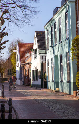 Greetsiel village, comune Krummhšrn, storica città vecchia, Frisia orientale, Bassa Sassonia, Germania, Foto Stock