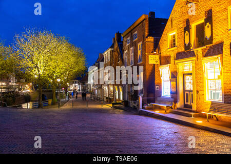 Greetsiel village, comune Krummhšrn, storica città vecchia, Frisia orientale, Bassa Sassonia, Germania, Foto Stock