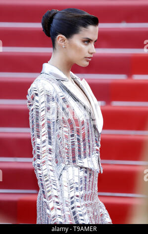 Sara Sampaio frequentando il 'Rocketman' premiere durante la 72a Cannes Film Festival presso il Palais des Festivals il 16 maggio 2019 a Cannes, Francia | Utilizzo di tutto il mondo Foto Stock