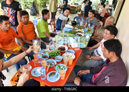 Riunione di famiglia, Laos Foto Stock