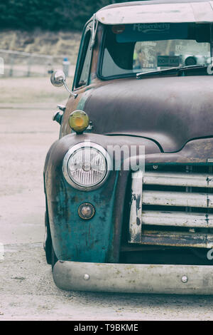 100 GMC 1952 Series pickup al Brooklands american car show. Weybridge, Surrey, Inghilterra, Inghilterra. Auto classica americana d'epoca. Filtro vintage applicato Foto Stock