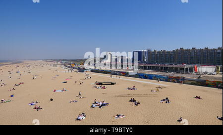 L'Aia, Paesi Bassi - 21 Aprile 2019: la spiaggia di Scheveningen Foto Stock