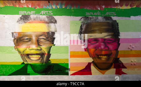 Brave Arts ritratto del presidente Nelson Mandela, Leake Street Arches, Waterloo, Southwark, Londra, SE1, Inghilterra, Regno Unito Foto Stock